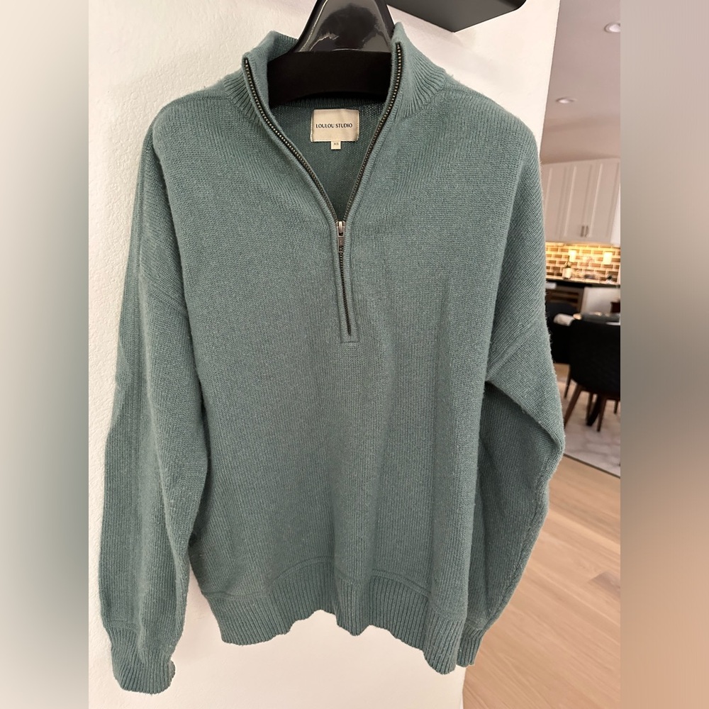 Loulou studio XS cashmere green